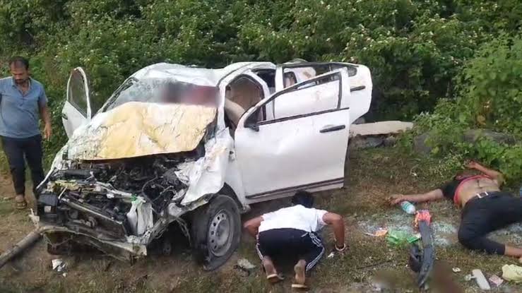 Betul Road Accident: